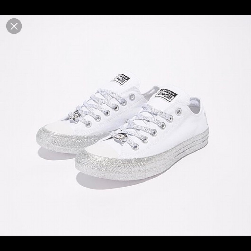 💕White and Silver Glitter Converse💕